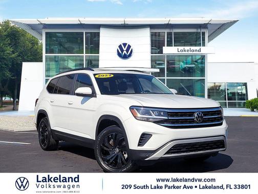 2022 Volkswagen Atlas 2.0T SE w/Technology