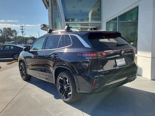 2026 Volkswagen Tiguan 2.0T SEL R-Line 4MOTION