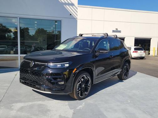 2026 Volkswagen Tiguan 2.0T SEL R-Line 4MOTION