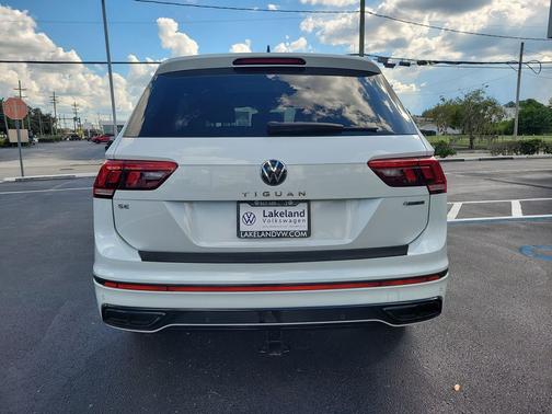 2022 Volkswagen Tiguan 2.0T SE R-Line Black 4MOTION