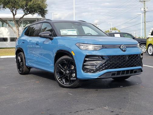 2026 Volkswagen Tiguan 2.0T SE R-Line Black