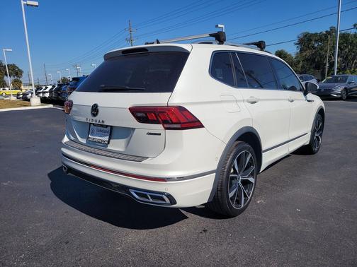 2022 Volkswagen Tiguan 2.0T SEL R-Line 4MOTION