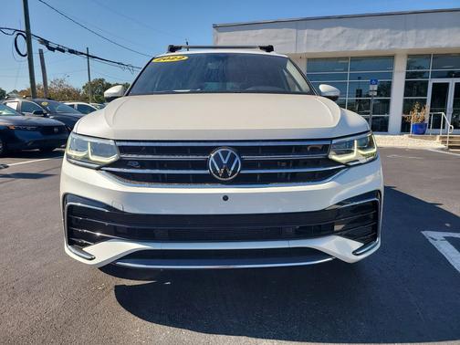 2022 Volkswagen Tiguan 2.0T SEL R-Line 4MOTION