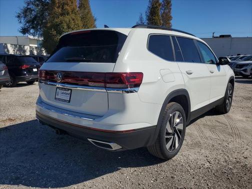 2025 Volkswagen Atlas 2.0T SE w/Technology