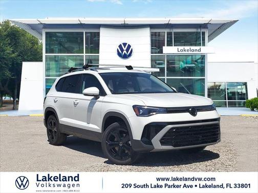 2025 Volkswagen Taos 1.5T SEL