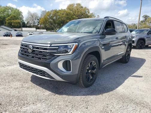 2025 Volkswagen Atlas 2.0T Peak Edition