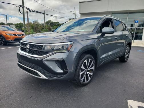 2022 Volkswagen Taos 1.5T SE