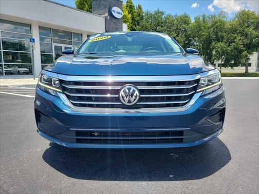 2020 Volkswagen Passat 2.0T SE