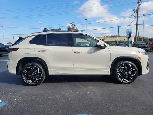 2026 Volkswagen Tiguan 2.0T SEL R-Line 4MOTION