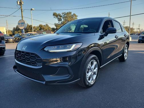 2024 Honda HR-V LX