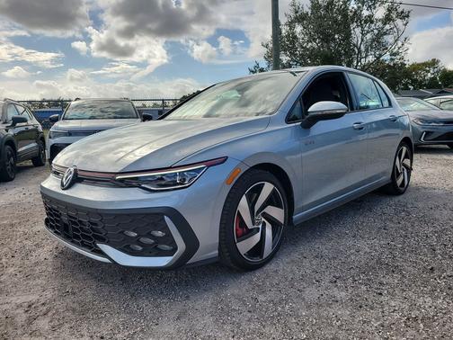 2026 Volkswagen Golf GTI 2.0T S DSG