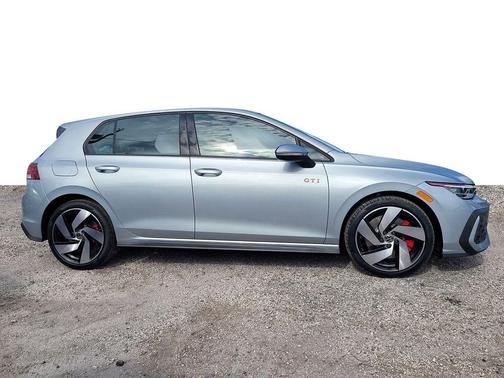 alpine silver metallic 2026 Volkswagen Golf GTI 2.0T S DSG