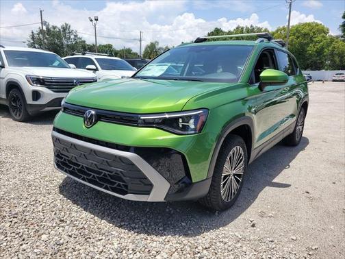 2025 Volkswagen Taos 1.5T SE