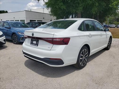 2025 Volkswagen Jetta 1.5T SE