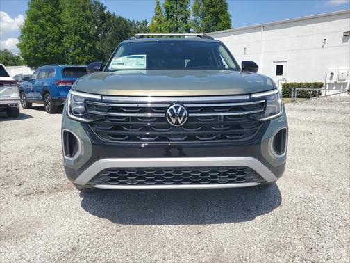 2025 Volkswagen Atlas 2.0T Peak Edition