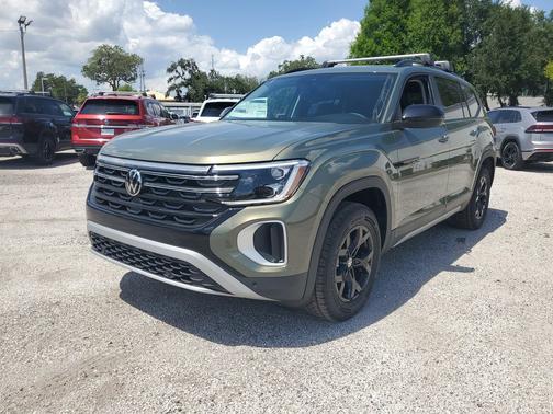 2025 Volkswagen Atlas 2.0T Peak Edition