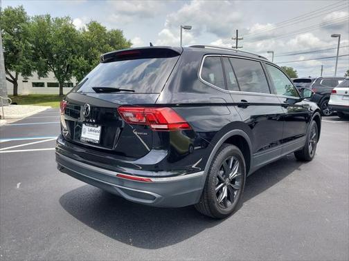 2024 Volkswagen Tiguan 2.0T SE 4MOTION
