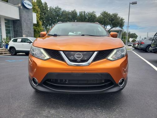 2017 Nissan Rogue Sport SL