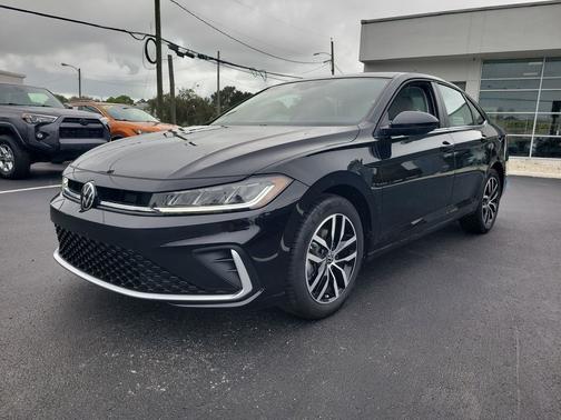 2025 Volkswagen Jetta 1.5T SE