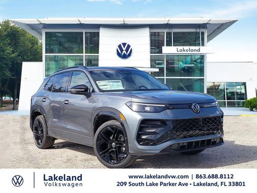 2026 Volkswagen Tiguan 2.0T SE R-Line Black