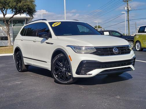 2022 Volkswagen Tiguan 2.0T SE R-Line Black
