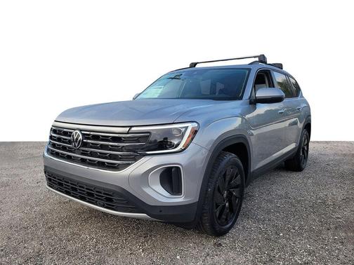 silver mist metallic 2026 Volkswagen Atlas 2.0T SE w/Technology