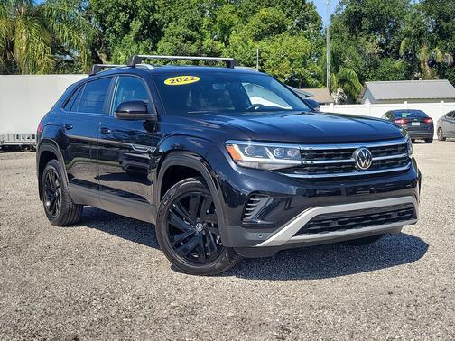 2022 Volkswagen Atlas Cross Sport 2.0T SE w/Technology