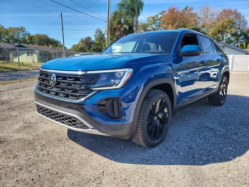 2026 Volkswagen Atlas Cross Sport 2.0T SE w/Technology