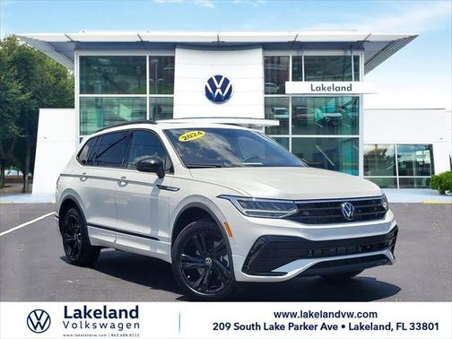 2024 Volkswagen Tiguan 2.0T SE R-Line Black 4MOTION