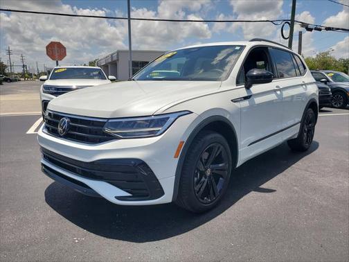 2024 Volkswagen Tiguan 2.0T SE R-Line Black 4MOTION