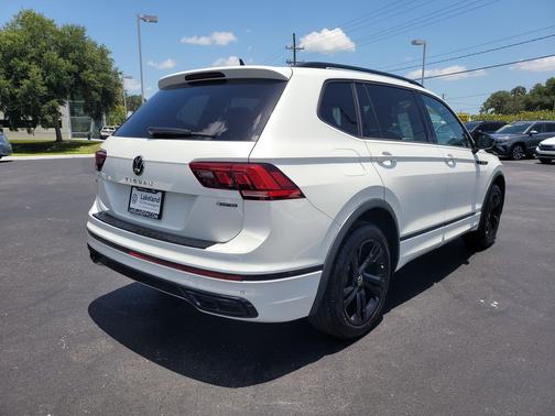 2024 Volkswagen Tiguan 2.0T SE R-Line Black 4MOTION
