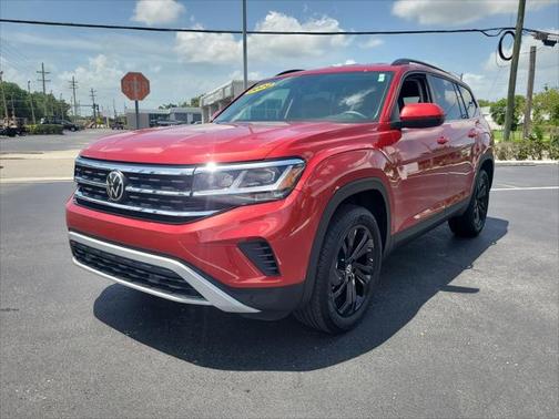 2022 Volkswagen Atlas 2.0T SE w/Technology