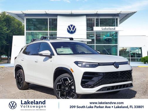 2026 Volkswagen Tiguan 2.0T SEL R-Line 4MOTION