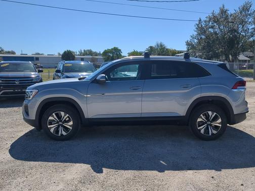 2026 Volkswagen Atlas Cross Sport 2.0T SE