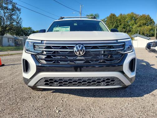 2026 Volkswagen Atlas 2.0T Peak Edition