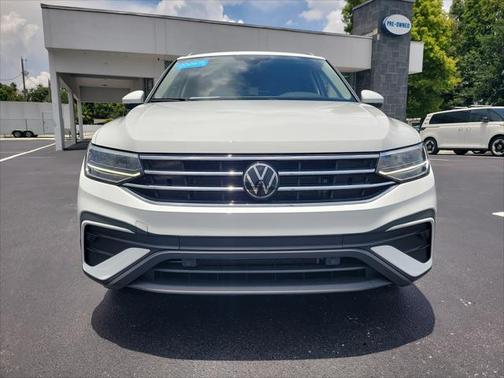 2024 Volkswagen Tiguan 2.0T SE