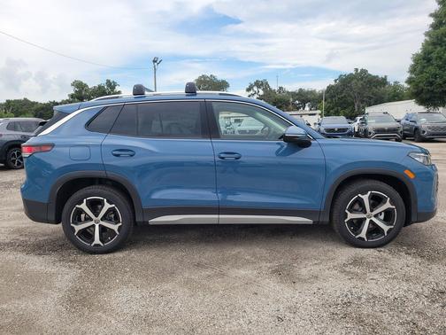 2025 Volkswagen Tiguan 2.0T SE