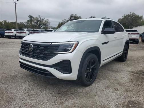 2025 Volkswagen Atlas Cross Sport 2.0T SEL