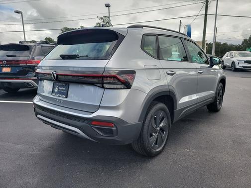 2025 Volkswagen Taos 1.5T S