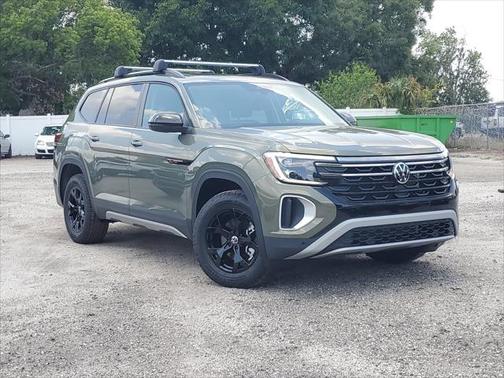 2025 Volkswagen Atlas 2.0T Peak Edition