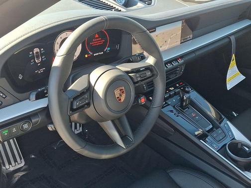 2026 Porsche 911 Carrera