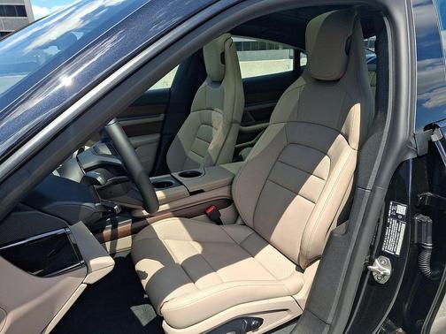 Jet Black Metallic 2026 Porsche Taycan