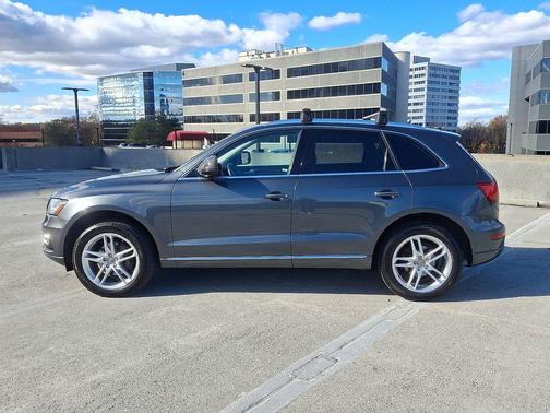 2017 Audi Q5 2.0T Premium