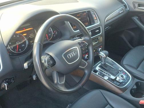 2017 Audi Q5 2.0T Premium