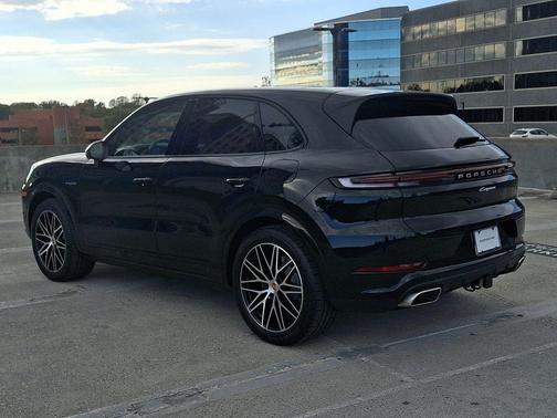 2026 Porsche Cayenne Cayenne