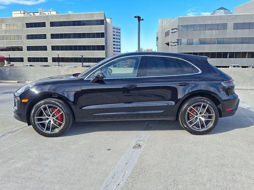 2026 Porsche Macan S
