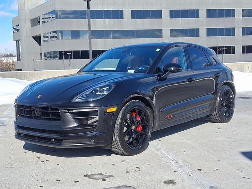 2026 Porsche Macan GTS