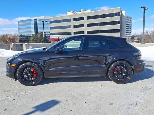 2026 Porsche Macan GTS