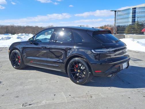 2026 Porsche Macan GTS