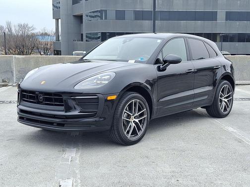 2026 Porsche Macan 